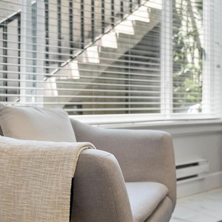 Willow Suite Langley Luaran gambar