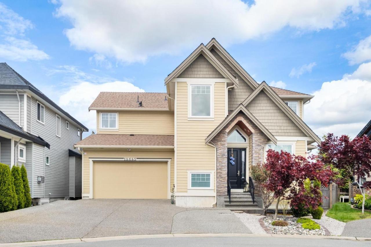 Willow Suite Langley Luaran gambar