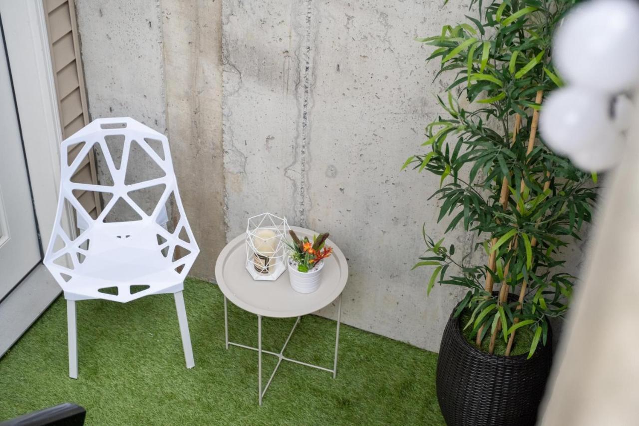Willow Suite Langley Luaran gambar