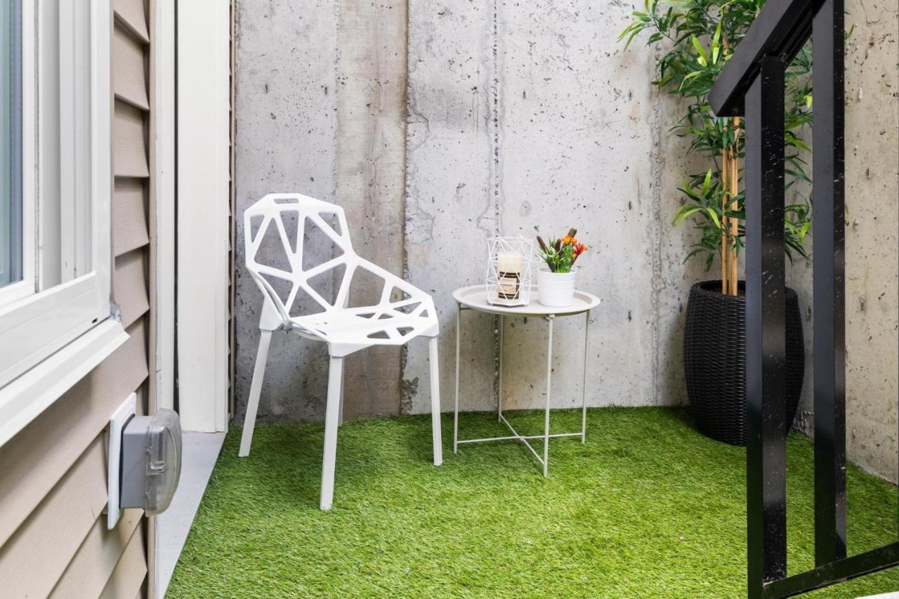 Willow Suite Langley Luaran gambar