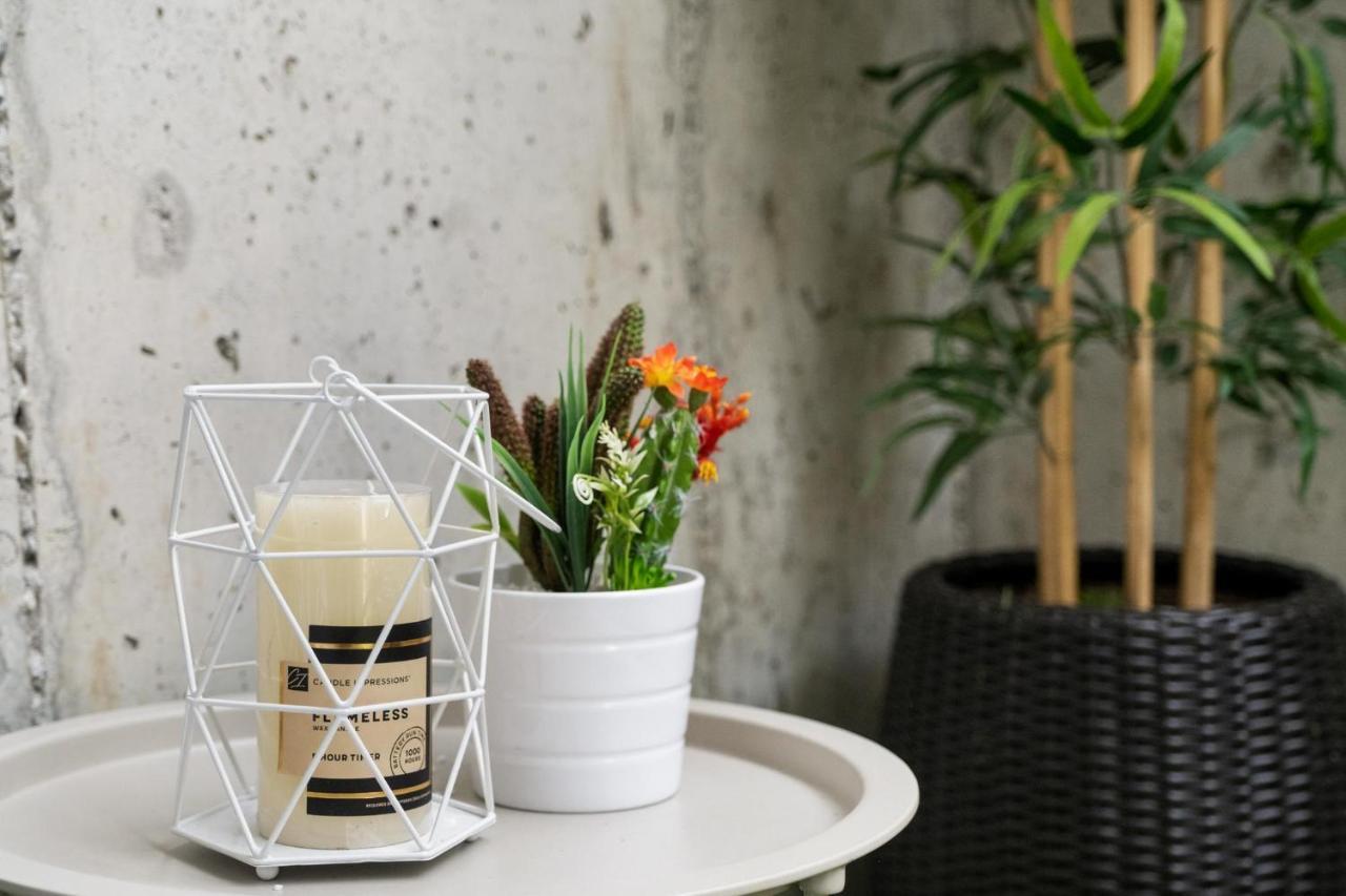 Willow Suite Langley Luaran gambar
