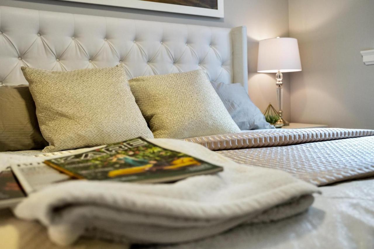Willow Suite Langley Luaran gambar