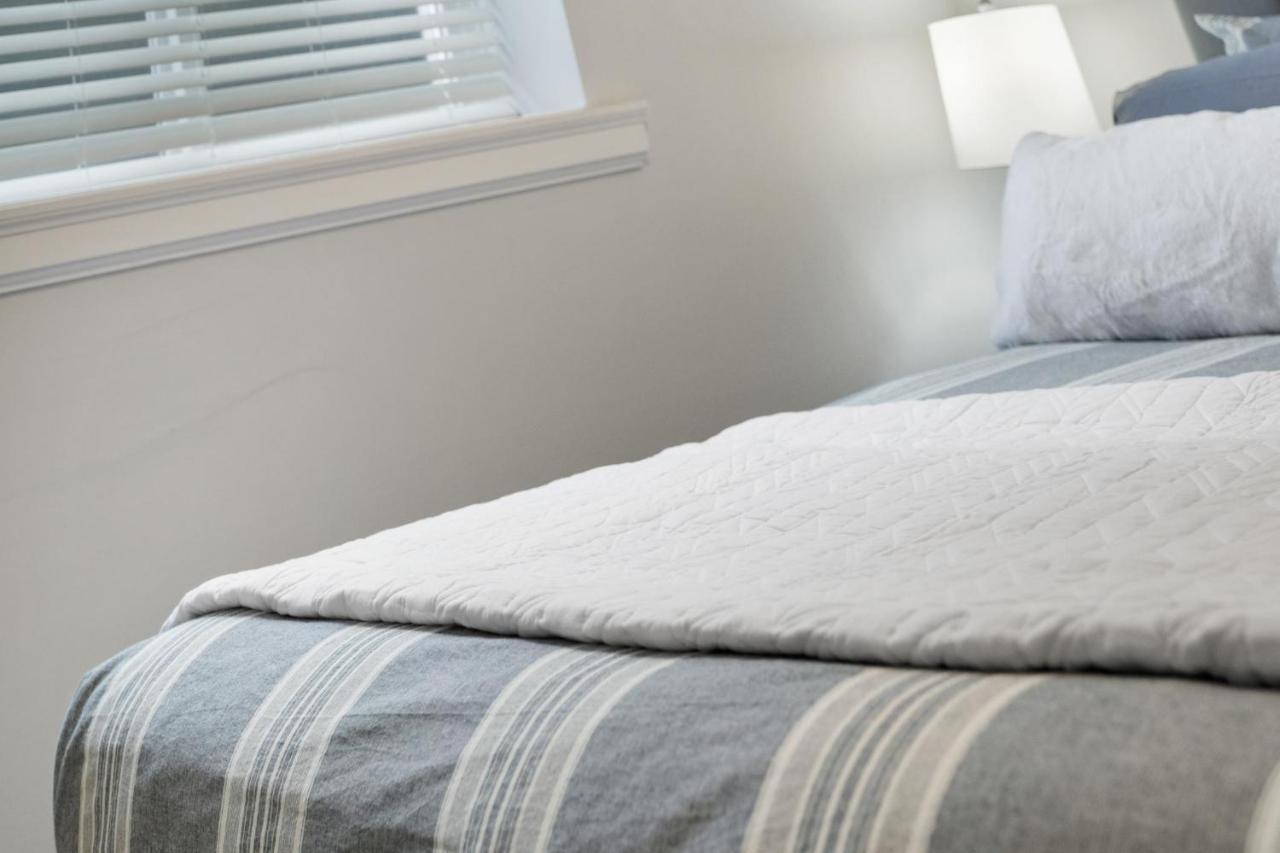 Willow Suite Langley Luaran gambar