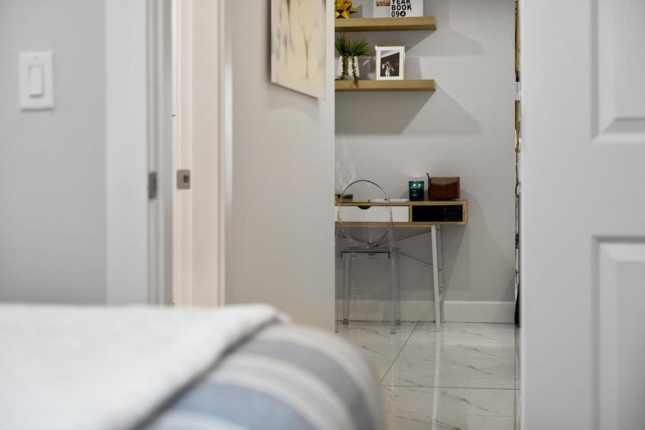 Willow Suite Langley Luaran gambar